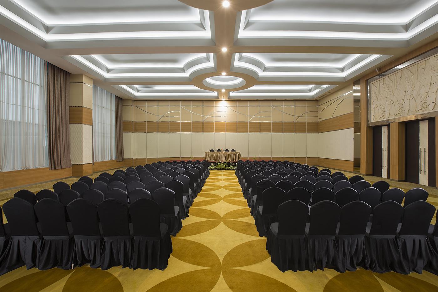Atria Hotel&Conference Magelang Exterior foto